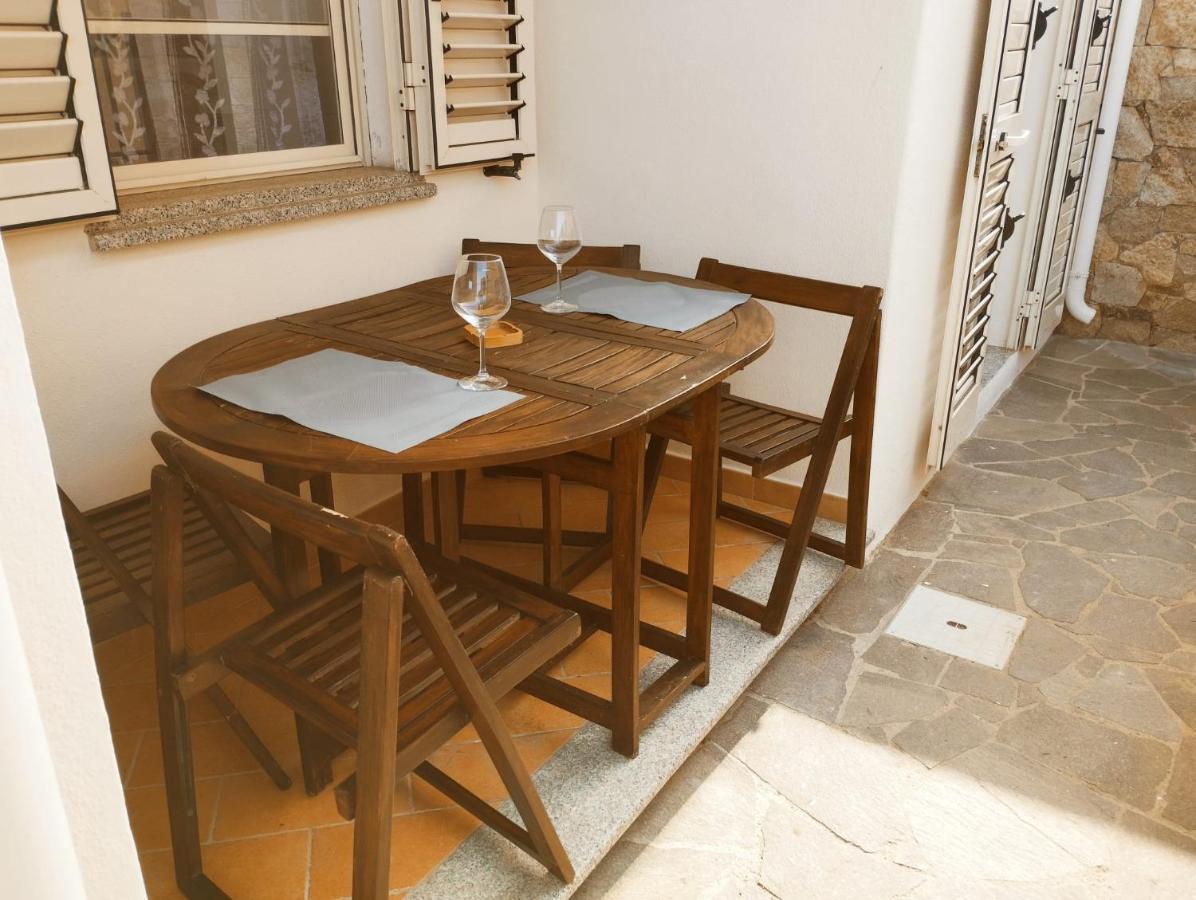 Summer Room- Fronte Spiaggia La Caletta Dış mekan fotoğraf